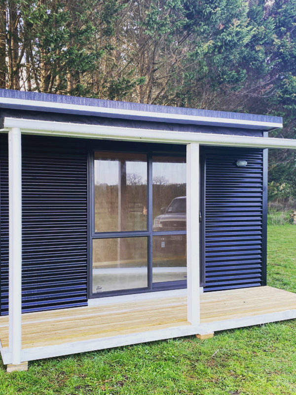 Medium cabin exterior